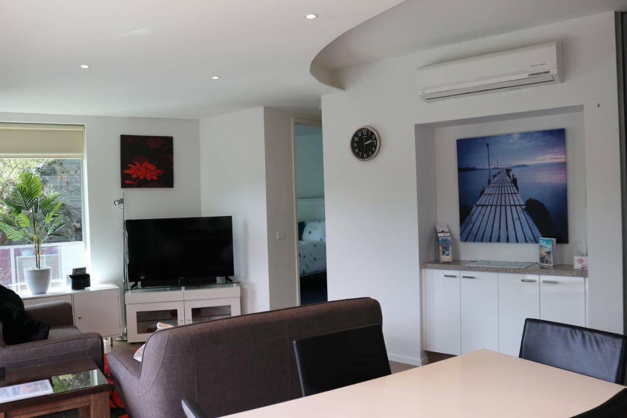 130 At The Waves Apartment *