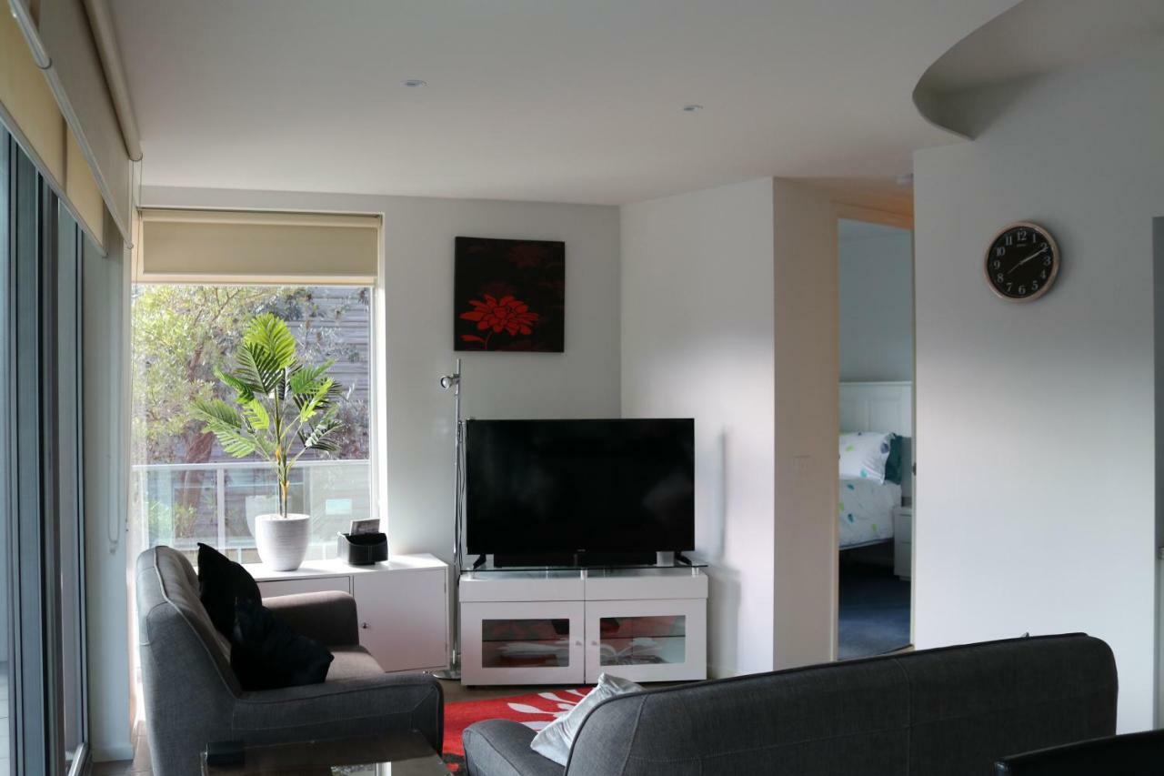 130 At The Waves Apartment Cowes